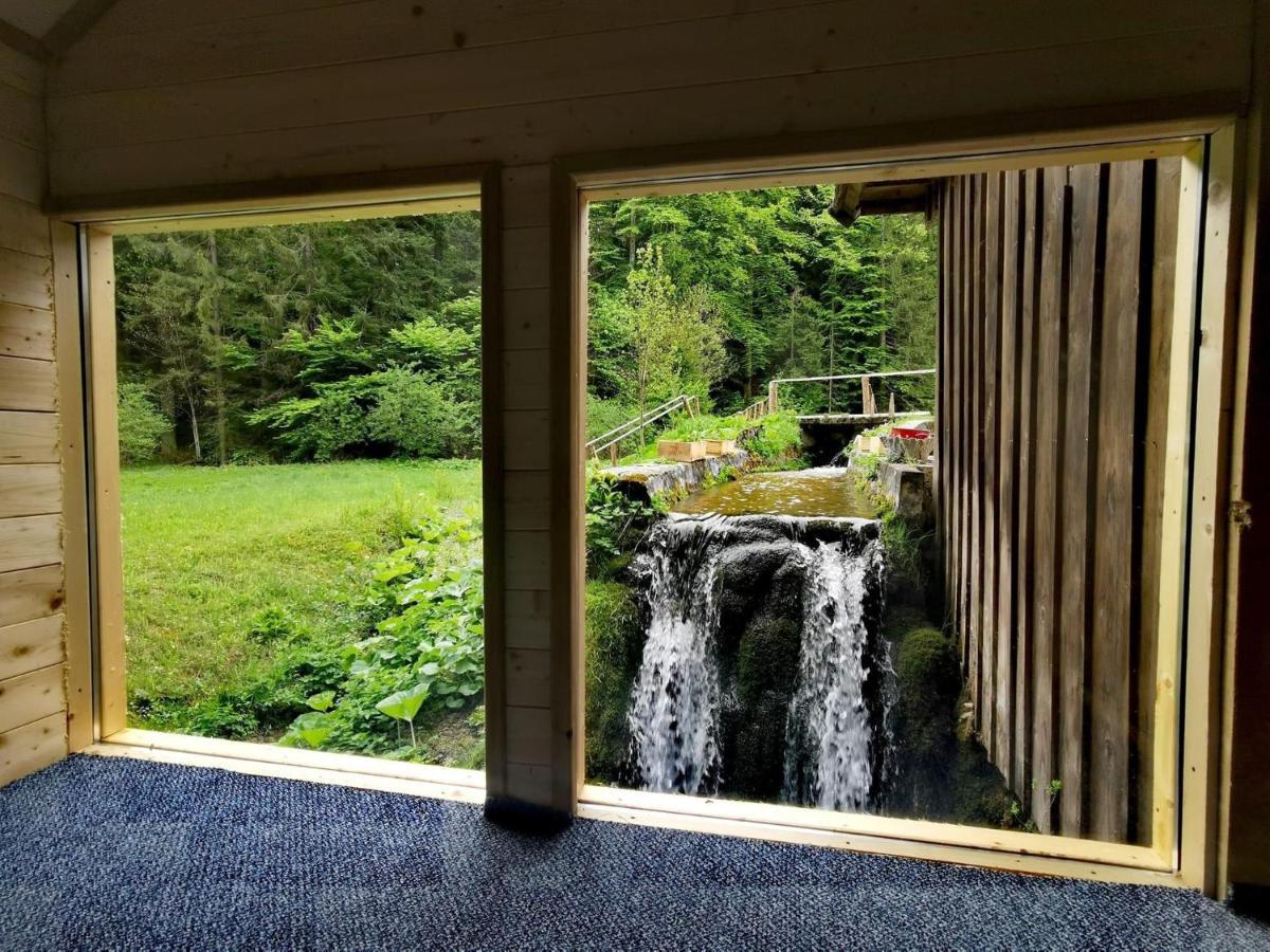 Villa Wooden House With A Waterfall "Stipanov Mlin" Plitvička Jezera Exterior foto